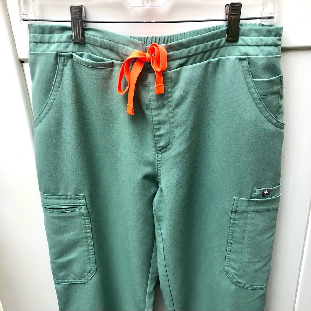 FIGS Limited Edition Jade Scrub Casma Top M/Yola Skinny Pant S - Picture 13 of 16